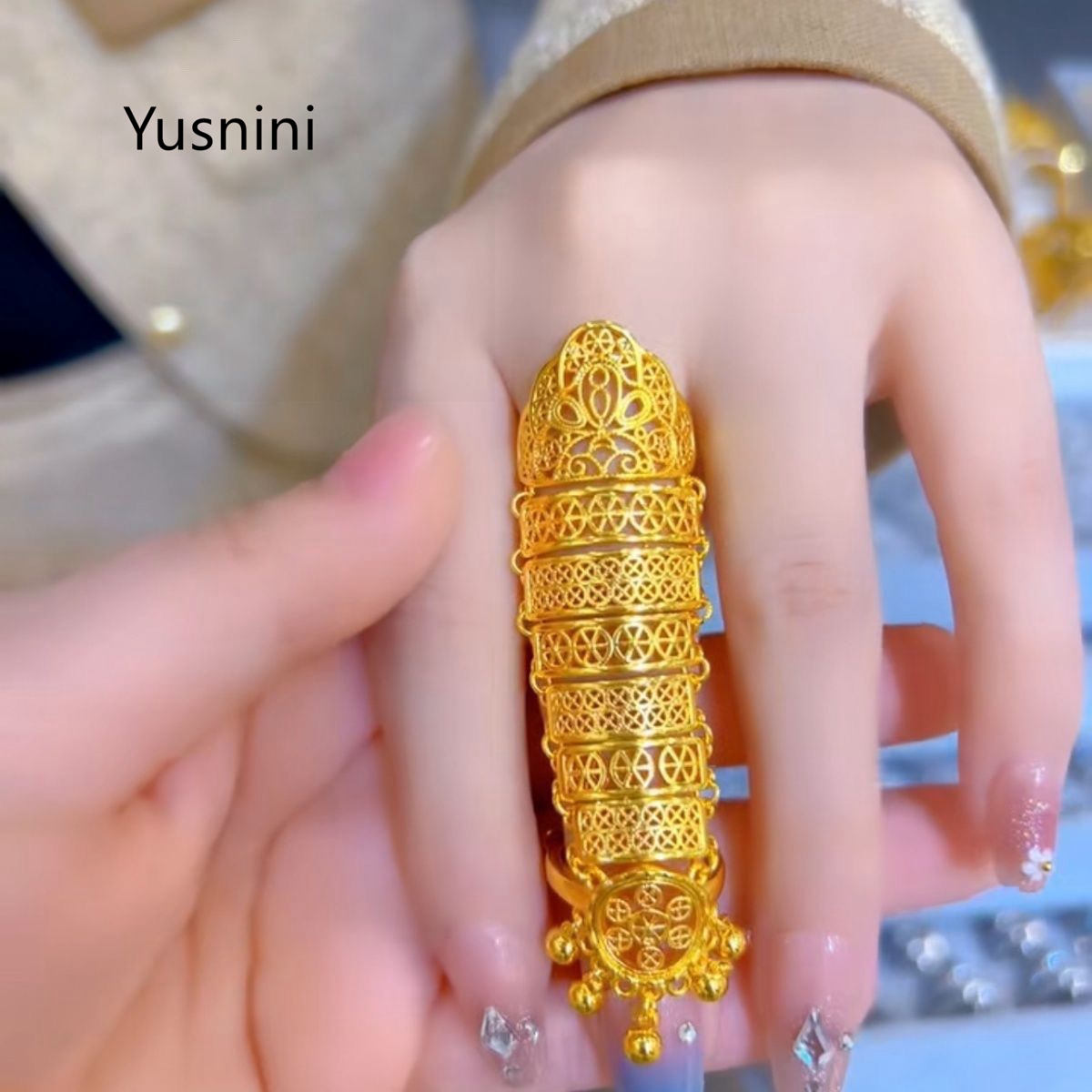 Women Accessories Dubai - Anel Feminino Banhado a Ouro 24K