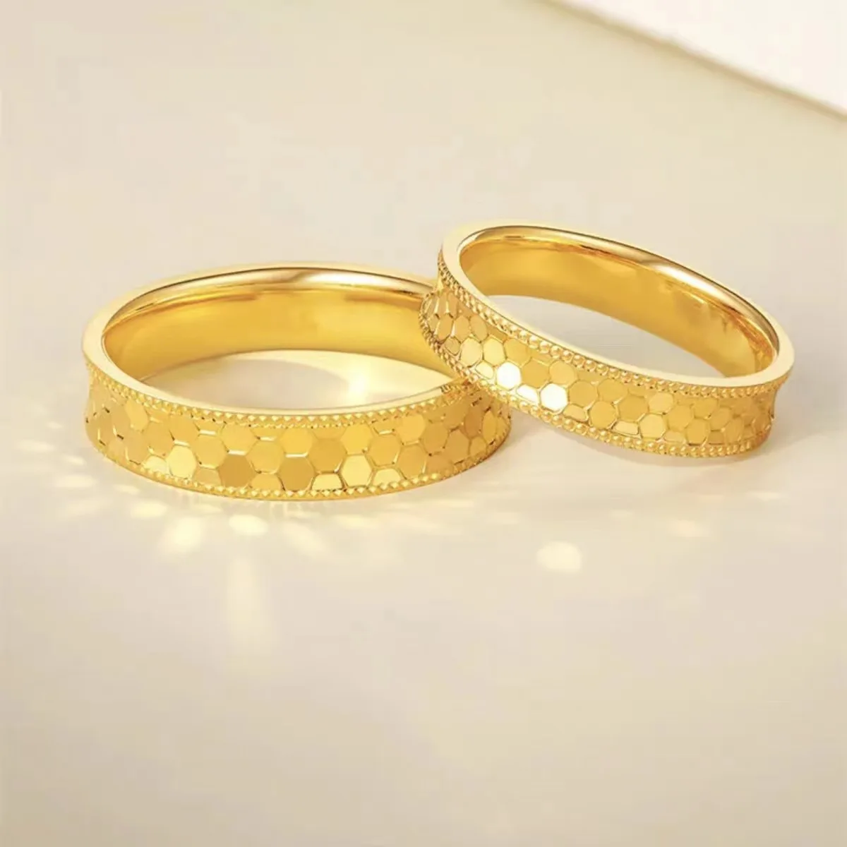 Anel favo de mel de ouro puro  - Women Accessories Dubai avaliação e preço