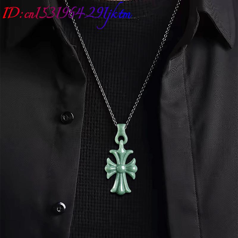 Colar com Pingente de Cruz em  - Women'S Accessories Jewelry avaliação e preço