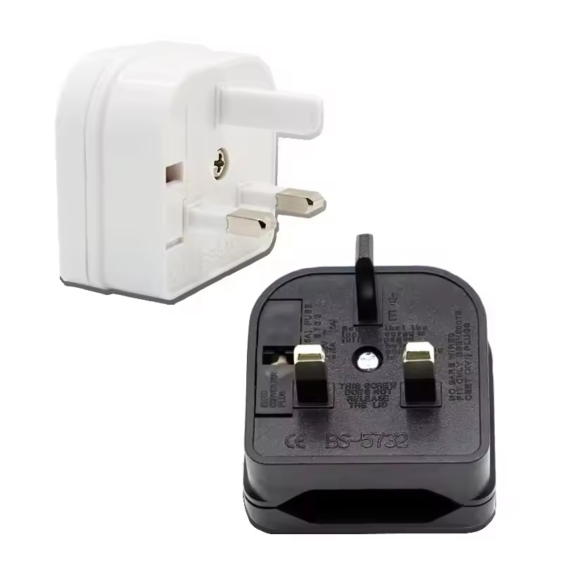 Adaptador de Tomada de Viagem  - Women Accessories In Uk avaliação e preço
